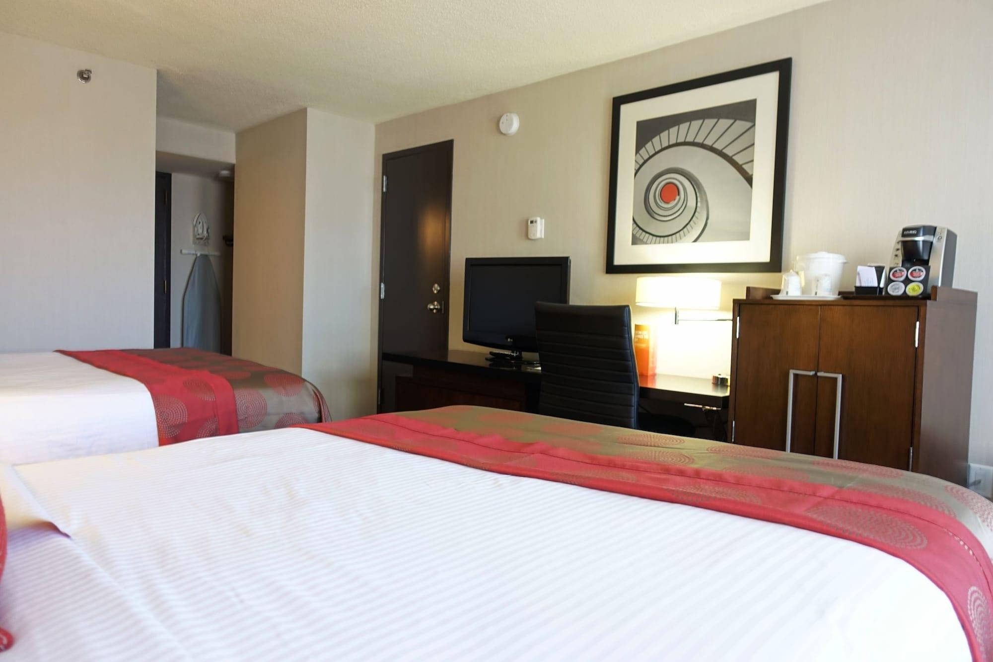 Hotel Ramada Plaza by Wyndham Regina Downtown Zewnętrze zdjęcie