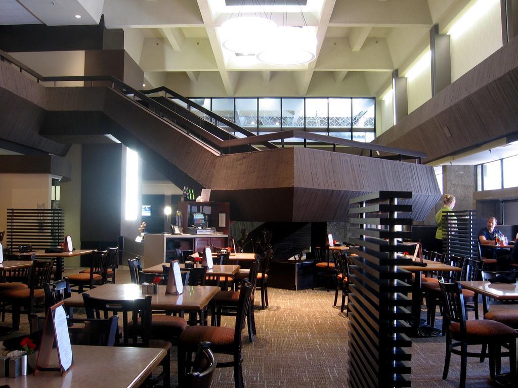 Hotel Ramada Plaza by Wyndham Regina Downtown Zewnętrze zdjęcie